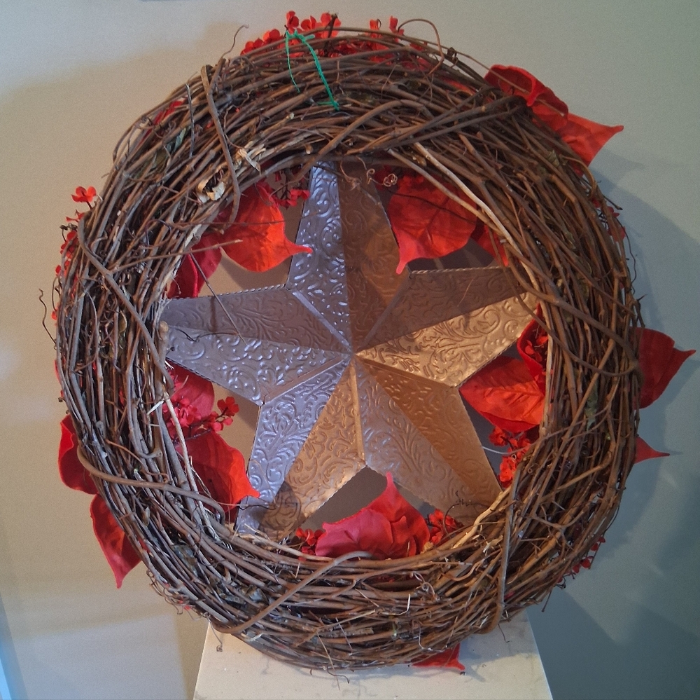 Christmas Wreath - Picture 4 of 4